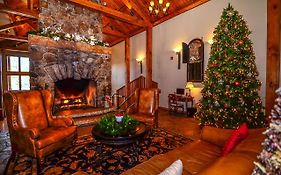 Suites at Silver Tree Maryland